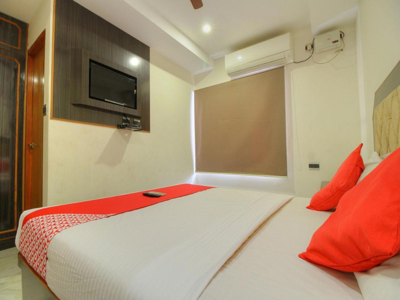 Oyo 15948 Hotel Srees Tiruchirappalli Extérieur photo
