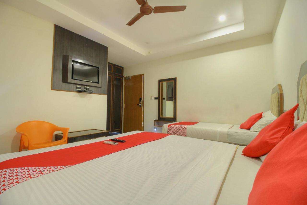 Oyo 15948 Hotel Srees Tiruchirappalli Extérieur photo