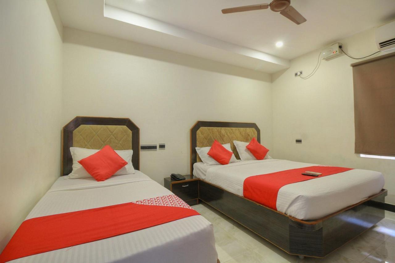 Oyo 15948 Hotel Srees Tiruchirappalli Extérieur photo