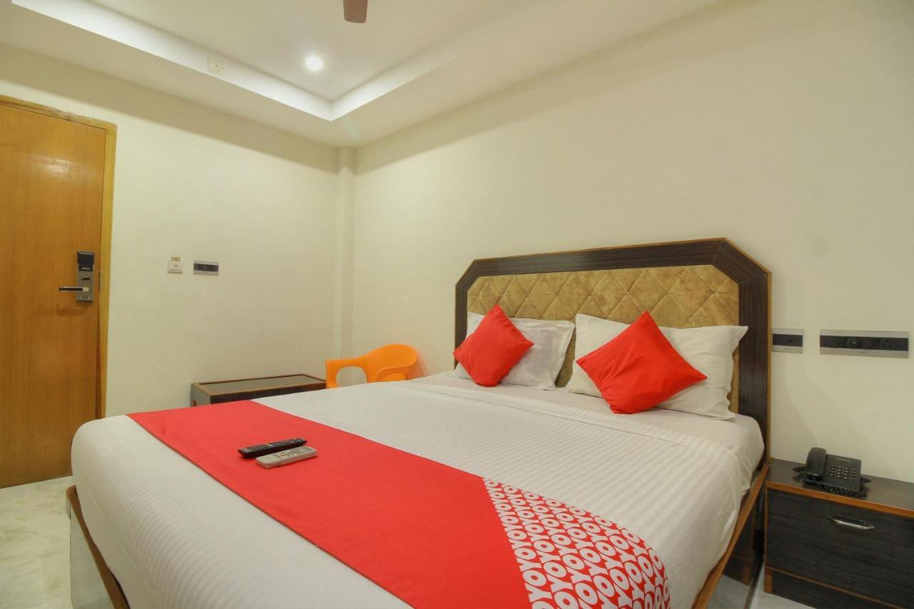 Oyo 15948 Hotel Srees Tiruchirappalli Extérieur photo